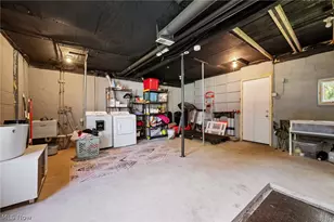 2160 Plymouth Dr, Uniontown, OH 44685 - Photo 25