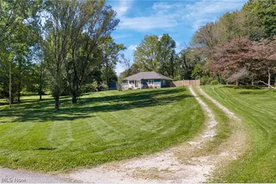 2160 Plymouth Drive, Uniontown, OH 44685 - Photo 31