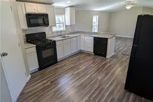 2663 Stoneyridge Dr, Madison, OH 44057 - Photo 15