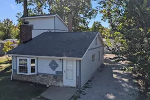 424 E 319th St, Willowick, OH 44095 - Photo 5
