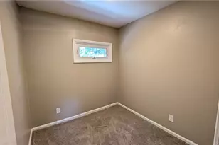 424 E 319th St, Willowick, OH 44095 - Photo 23