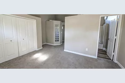 424 E 319th Street, Willowick, OH 44095 - Photo 29