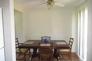 295 Carriage Ln, Canfield, OH 44406 - Photo 5