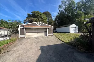 214 Reed Ave, Campbell, OH 44405 - Photo 25