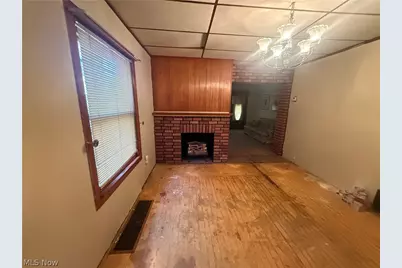 214 Reed Avenue, Campbell, OH 44405 - Photo 9