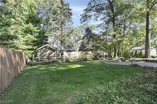 32372 Orchard Park Dr, Avon Lake, OH 44012 - Photo 41