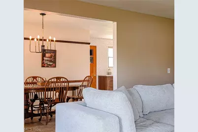 2620 Helen Place NW, Canton, OH 44708 - Photo 9
