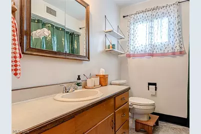 2620 Helen Place NW, Canton, OH 44708 - Photo 15