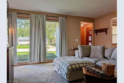 2620 Helen Place NW, Canton, OH 44708 - Photo 5