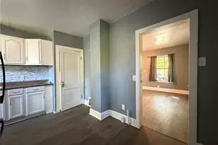 3323 Dallas Ave, Lorain, OH 44055 - Photo 9