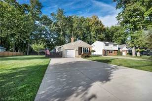 34853 Lakeshore Blvd, Timberlake, OH 44095 - Photo 5