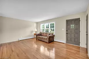 34853 Lakeshore Blvd, Timberlake, OH 44095 - Photo 9