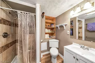 114 S Point Dr, Avon Lake, OH 44012 - Photo 21