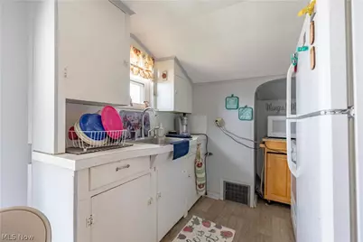 1500 28th Street NW, Canton, OH 44709 - Photo 13