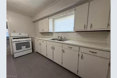 1500 28th Street NW, Canton, OH 44709 - Photo 25