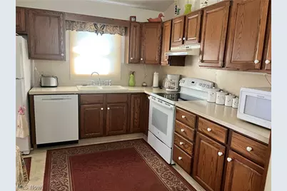 638 Cobblestone Court, Wooster, OH 44691 - Photo 9