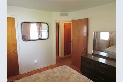4208 Wetzel Avenue, Loveland, OH 44109 - Photo 11