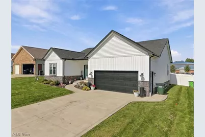 4862 Sippo Reserves Drive NW, Massillon, OH 44647 - Photo 5