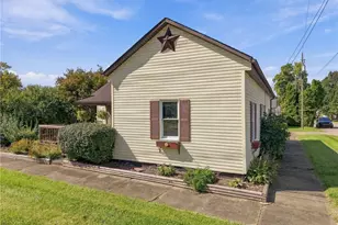 185 Brady St, Magnolia, OH 44643 - Photo 23