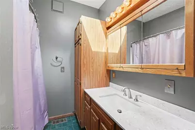 38005 Sugar Ridge Road, North Ridgeville, OH 44039 - Photo 25