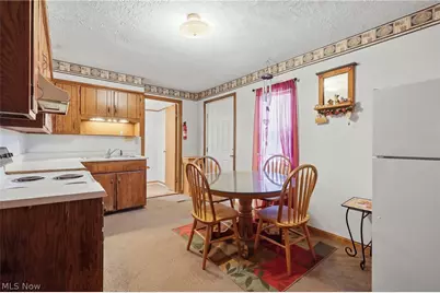 5495 Frazeysburg Road, Nashport, OH 43830 - Photo 11