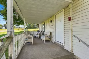 5495 Frazeysburg Rd, Nashport, OH 43830 - Photo 7