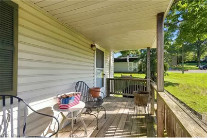 5495 Frazeysburg Road, Nashport, OH 43830 - Photo 9