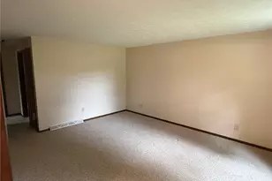 2902 Thackeray Ave NW, Massillon, OH 44646 - Photo 7