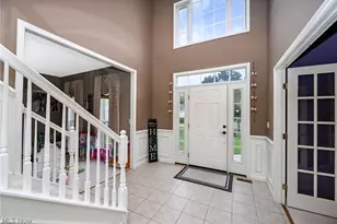 10204 Autumn Cir, Streetsboro, OH 44241 - Photo 13