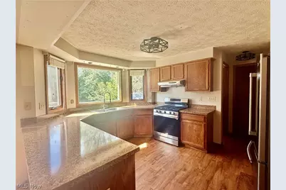 926 Fieldstone Drive, Kent, OH 44240 - Photo 9