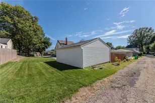 796 Graceland Ave, Barberton, OH 44203 - Photo 43