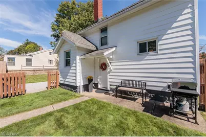 796 Graceland Avenue, Barberton, OH 44203 - Photo 41