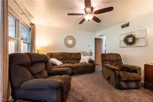 140 S Bon Air Ave, Youngstown, OH 44509 - Photo 7