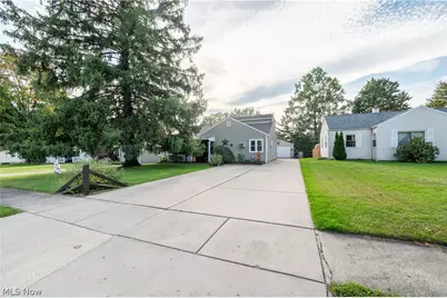 140 S Bon Air Avenue, Youngstown, OH 44509 - Photo 47