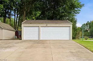 715 Oakridge Dr, Boardman, OH 44512 - Photo 33