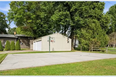 715 Oakridge Drive, Boardman, OH 44512 - Photo 35