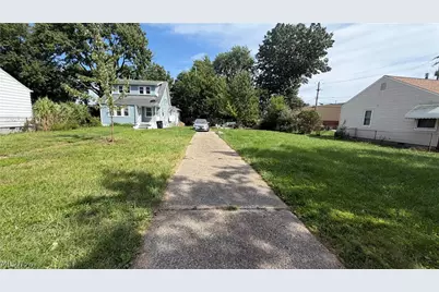 4711 W 147th Street, Loveland, OH 44135 - Photo 1