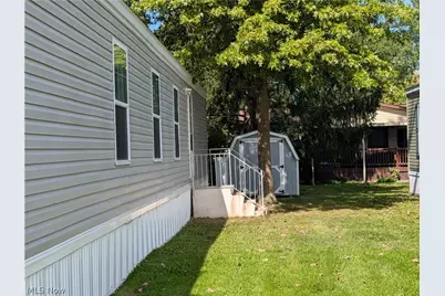 205 Brenthaven Street #182, Elyria, OH 44035 - Photo 3