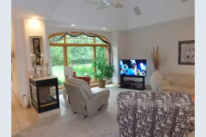 3062 Osage Way, Grandview Heights, OH 44147 - Photo 21