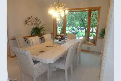3062 Osage Way, Grandview Heights, OH 44147 - Photo 13