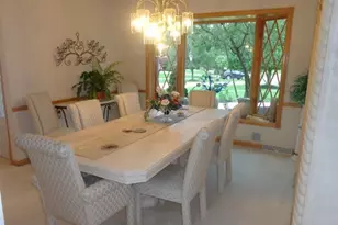 3062 Osage Way, Grandview Heights, OH 44147 - Photo 13