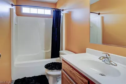 6107 Sky Ridge Avenue NE, Louisville, OH 44641 - Photo 19