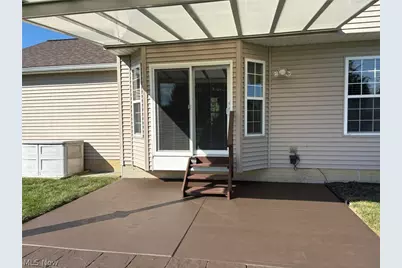 203 Rivers Edge Drive, Amherst, OH 44001 - Photo 17