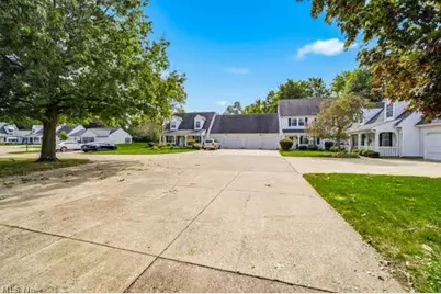 9823 Stratton Court, Mentor, OH 44060 - Photo 13