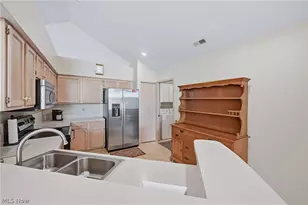 31 Parkside Cir, Canfield, OH 44406 - Photo 25