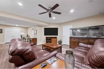 8612 Mackenzie Avenue NW, North Canton, OH 44720 - Photo 25