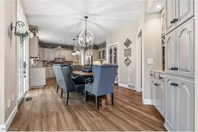 5411 Bridgecreek Avenue NW, Canton, OH 44718 - Photo 13