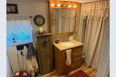 132 4th Street NE, Strasburg, OH 44680 - Photo 5