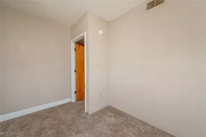 249 W Harris Avenue, Ravenna, OH 44266 - Photo 7