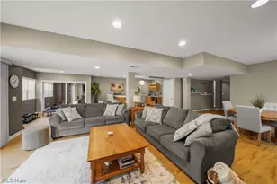 340 Blair Cir, Aurora, OH 44202 - Photo 23
